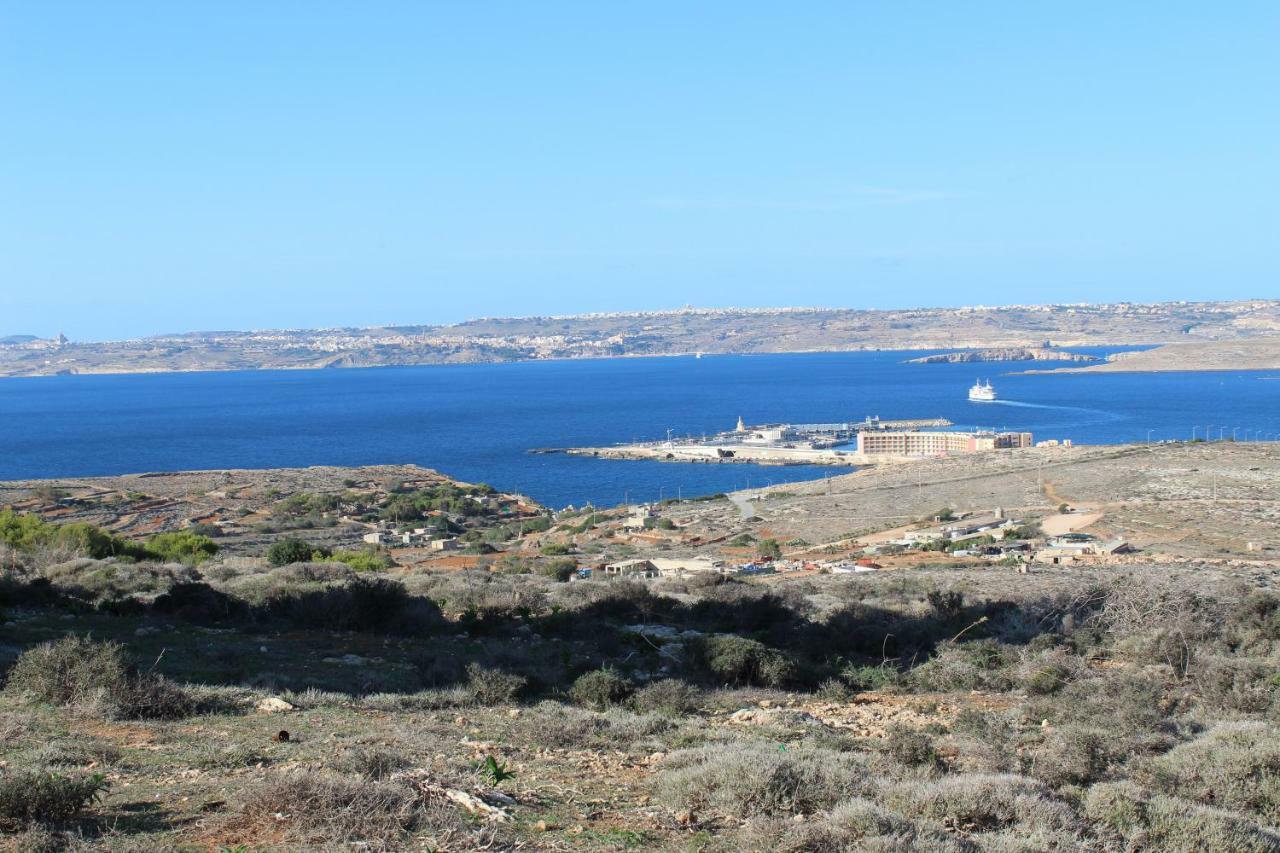 Francis Flats Modern Penthouse Daire Mellieħa Dış mekan fotoğraf